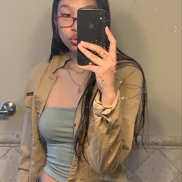 Meet your Posher, Nat - Picture 2 of 2